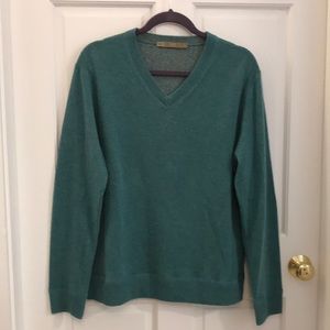 Luxury men’s Raffi cashmere sweater. Worn twice.